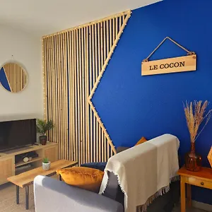 le-cocon-studio-a-5-min-de-la-gare-de-grenoble.hotels-rhonealpes.com/
